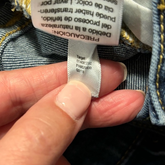 Universal Thread, high rise kick boot crop, patch like jeans, 12/31 - Picture 11 of 11